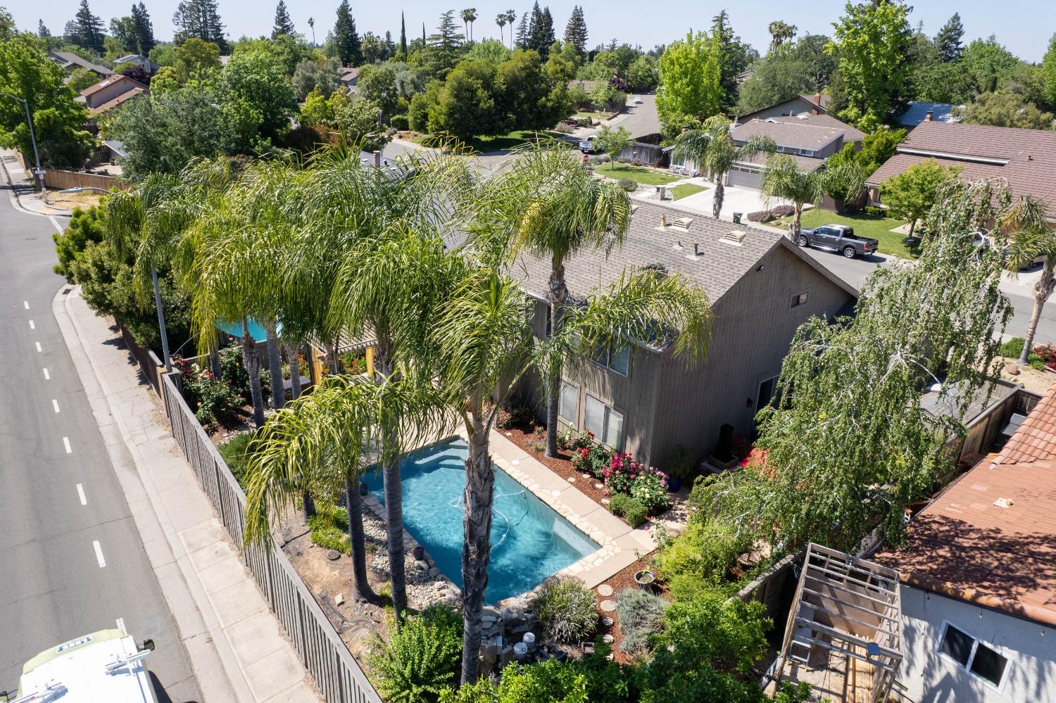 Detail Gallery Image 42 of 48 For 4904 Olive Oak Way, Carmichael,  CA 95608 - 4 Beds | 2 Baths
