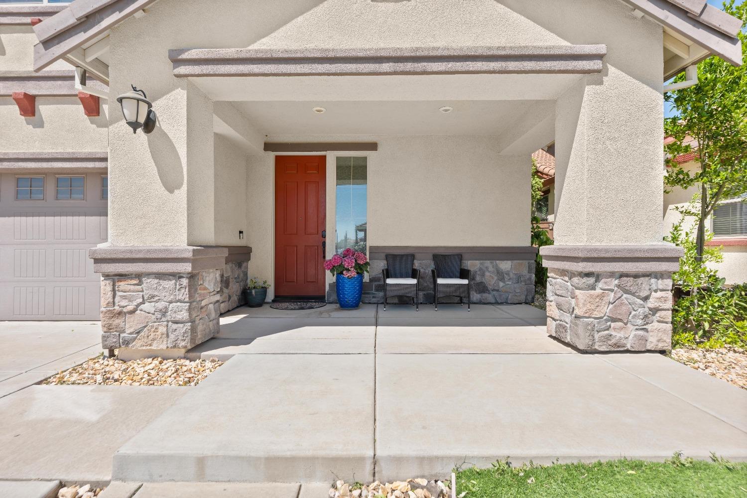 Detail Gallery Image 7 of 71 For 3706 Rockdale Dr, Rancho Cordova,  CA 95742 - 4 Beds | 3 Baths