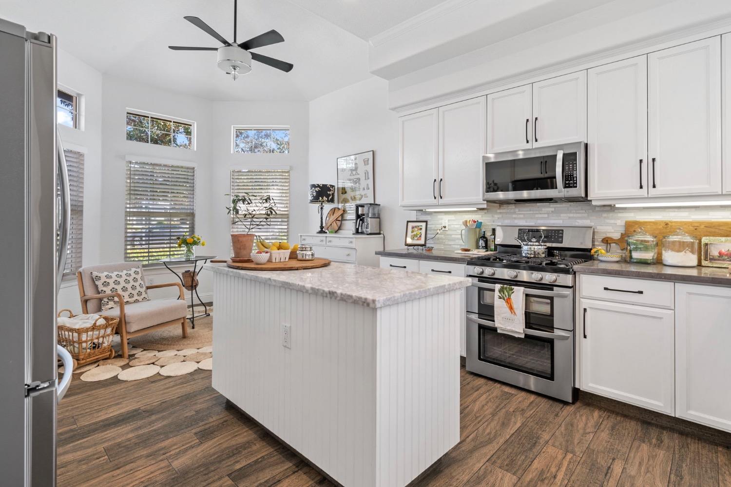 Detail Gallery Image 11 of 49 For 2920 Heritage Oak Way, Lodi,  CA 95242 - 3 Beds | 2 Baths