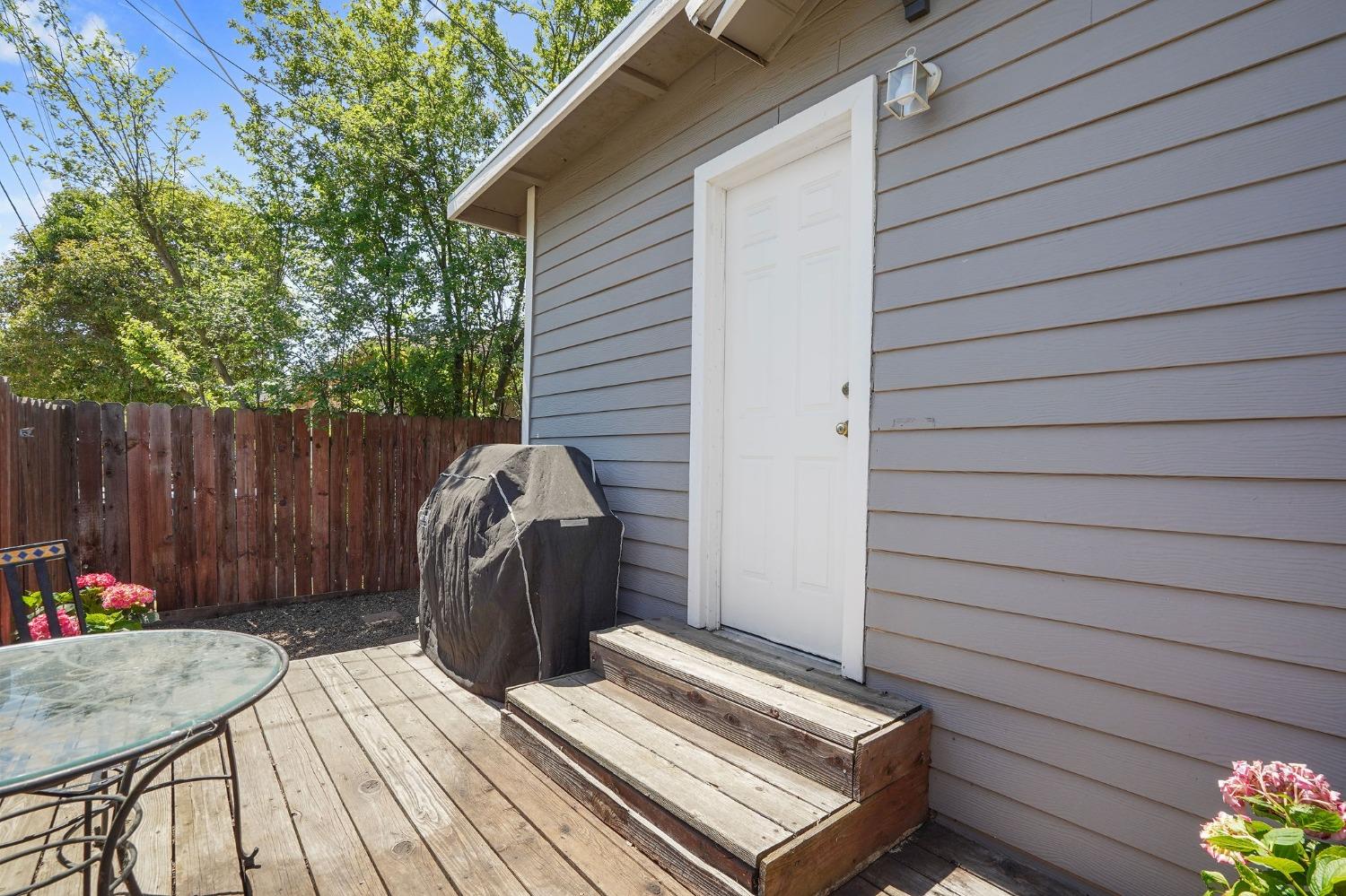 4th Avenue, Sacramento, California image 15