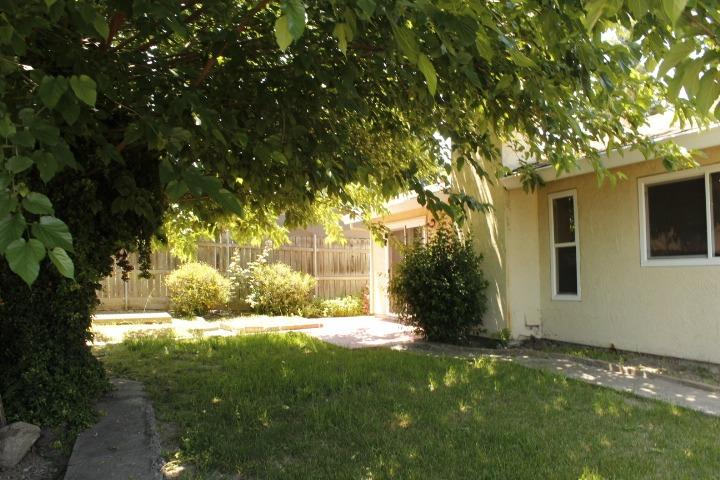 Detail Gallery Image 36 of 38 For 7208 Parkvale Way, Citrus Heights,  CA 95621 - 4 Beds | 2 Baths
