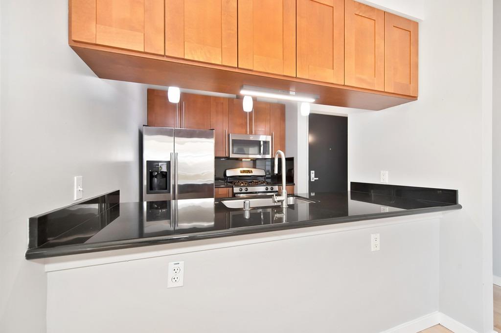 Detail Gallery Image 19 of 22 For 2117 S St #208,  Sacramento,  CA 95816 - 1 Beds | 1 Baths