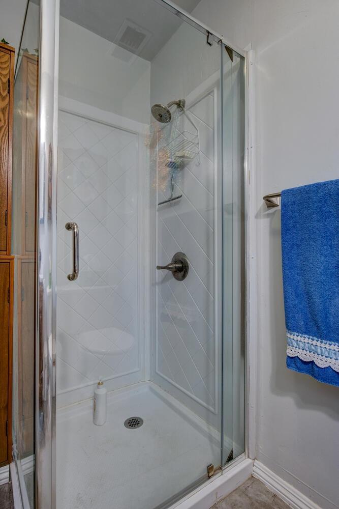 Detail Gallery Image 28 of 72 For 555 Arlette Ln, Diamond Springs,  CA 95619 - 8 Beds | 3 Baths