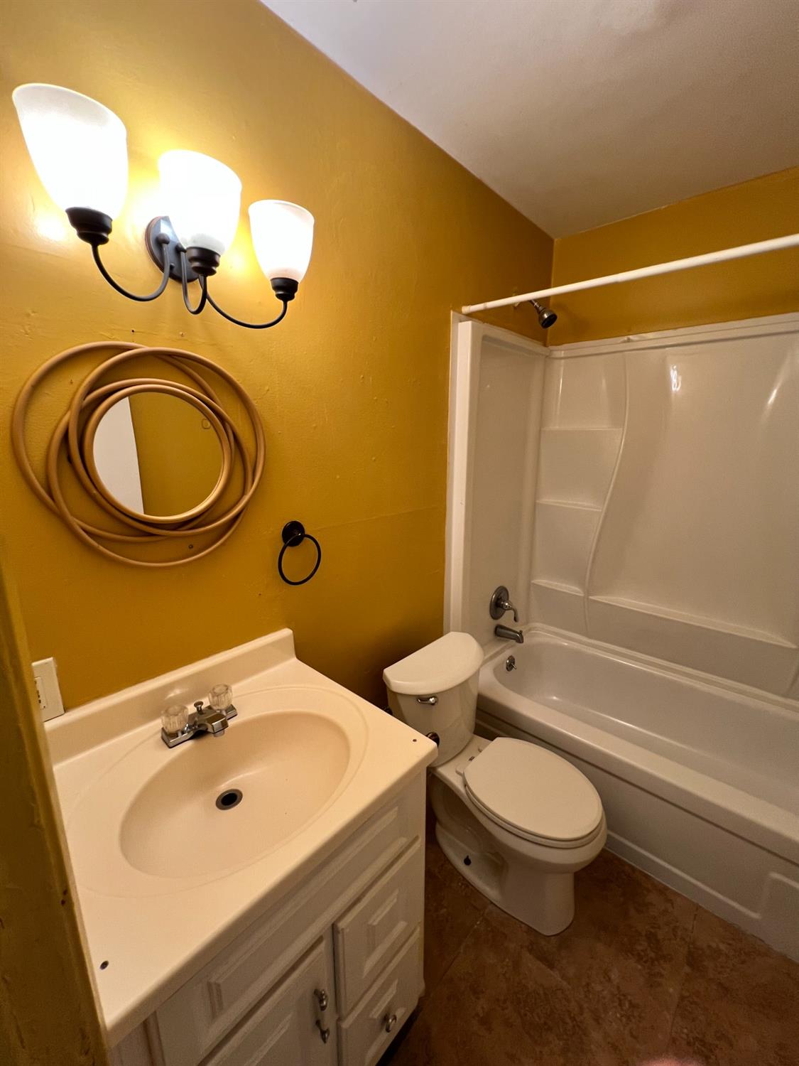 Detail Gallery Image 7 of 10 For 1316 Occidental Ave #1,  Stockton,  CA 95203 - 2 Beds | 1 Baths
