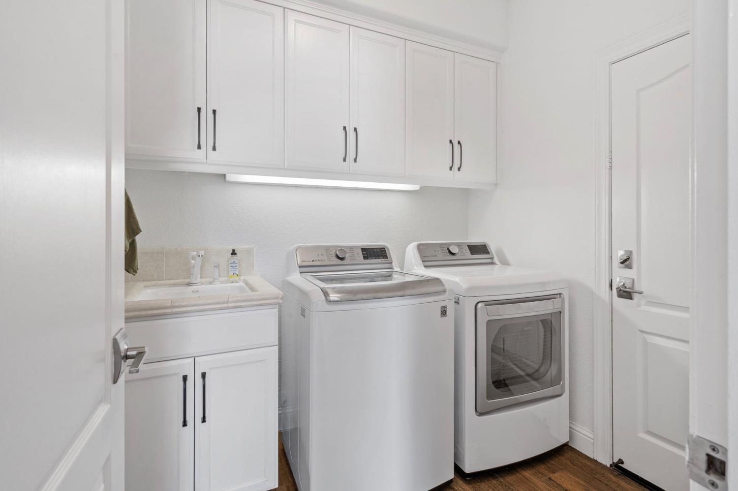 Detail Gallery Image 21 of 49 For 2920 Heritage Oak Way, Lodi,  CA 95242 - 3 Beds | 2 Baths