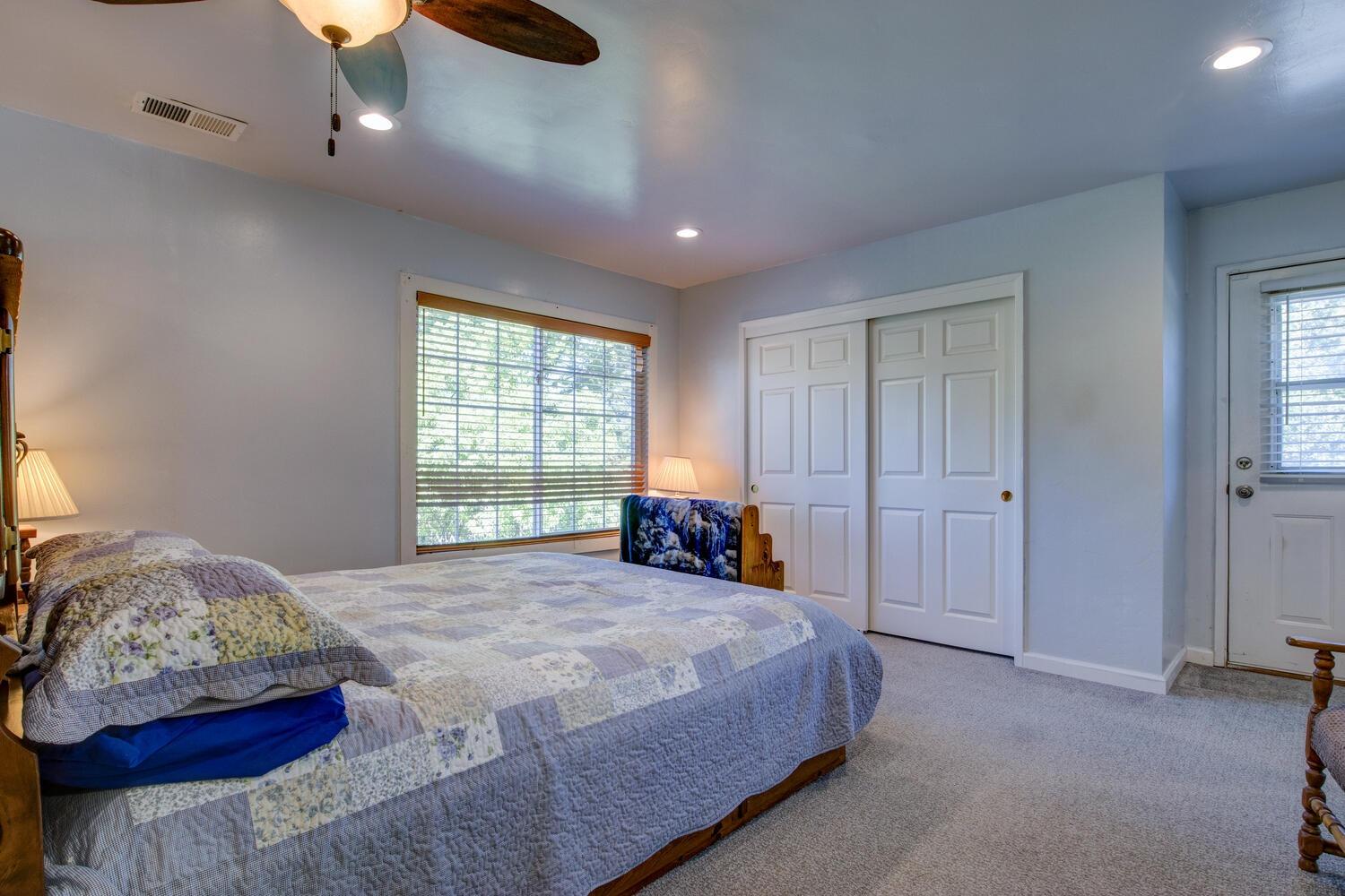 Detail Gallery Image 32 of 72 For 555 Arlette Ln, Diamond Springs,  CA 95619 - 8 Beds | 3 Baths