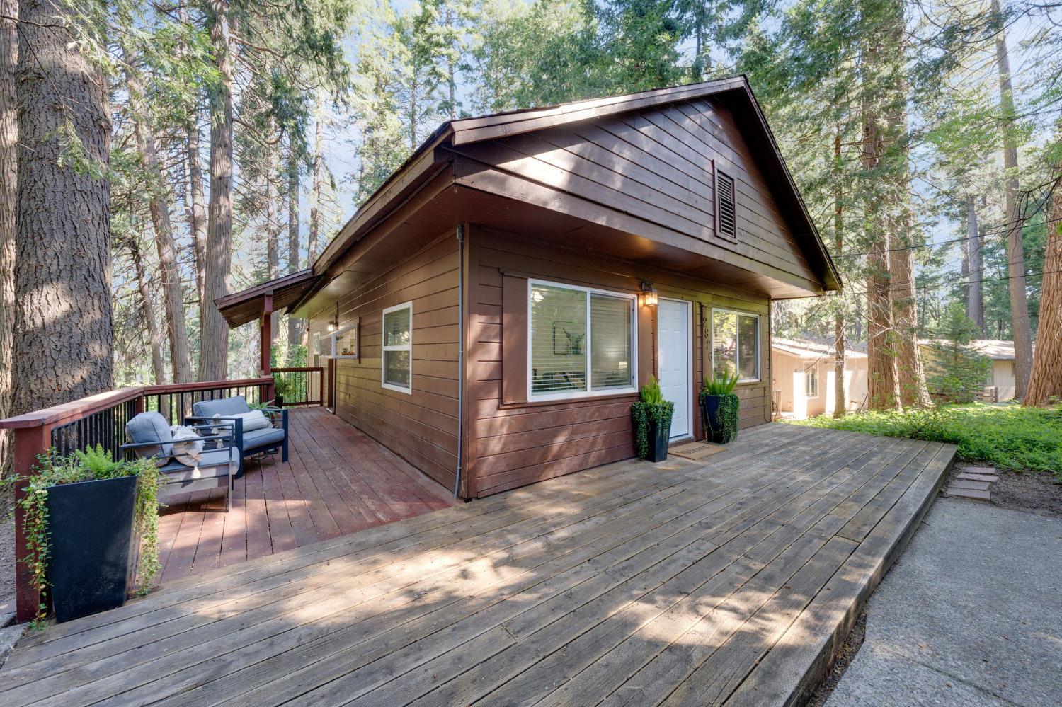 Loyal Lane, Pollock Pines, California image 4