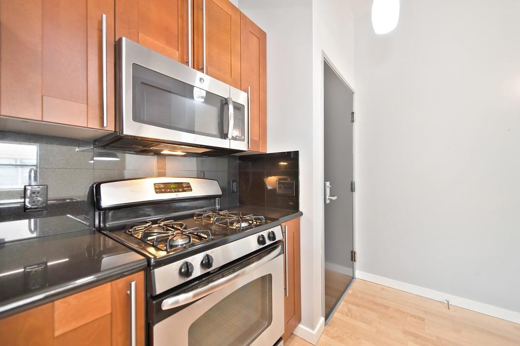 Detail Gallery Image 17 of 22 For 2117 S St #208,  Sacramento,  CA 95816 - 1 Beds | 1 Baths
