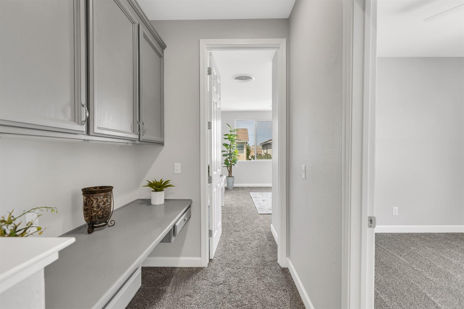 Detail Gallery Image 41 of 68 For 5409 Friesian Way, Elk Grove,  CA 95757 - 4 Beds | 2/1 Baths