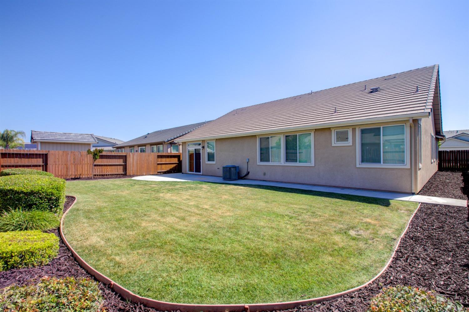 Detail Gallery Image 14 of 54 For 731 Big Ben Ct, Newman,  CA 95360 - 4 Beds | 2 Baths