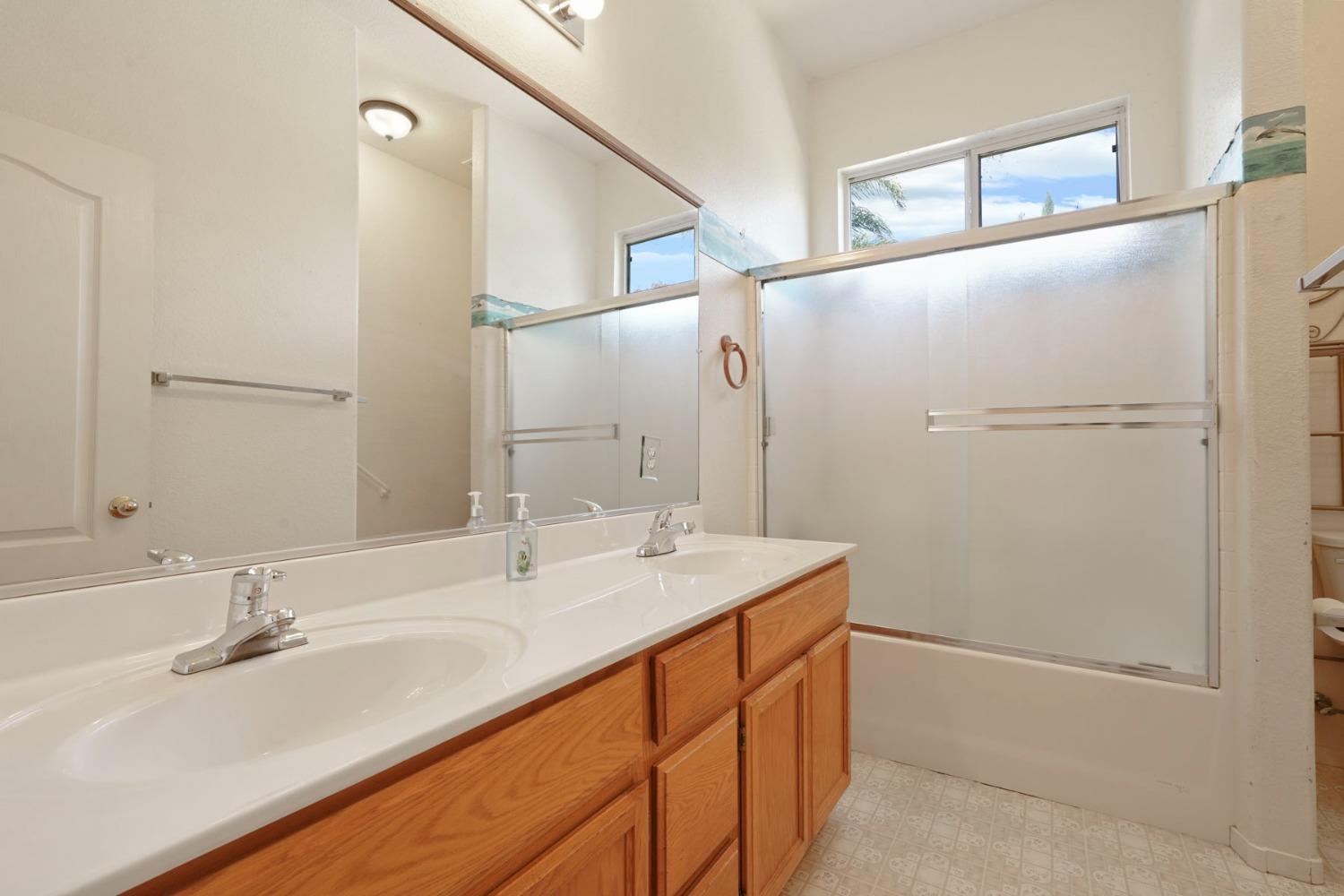 Detail Gallery Image 31 of 59 For 5133 Countryridge Ln, Salida,  CA 95368 - 4 Beds | 2 Baths