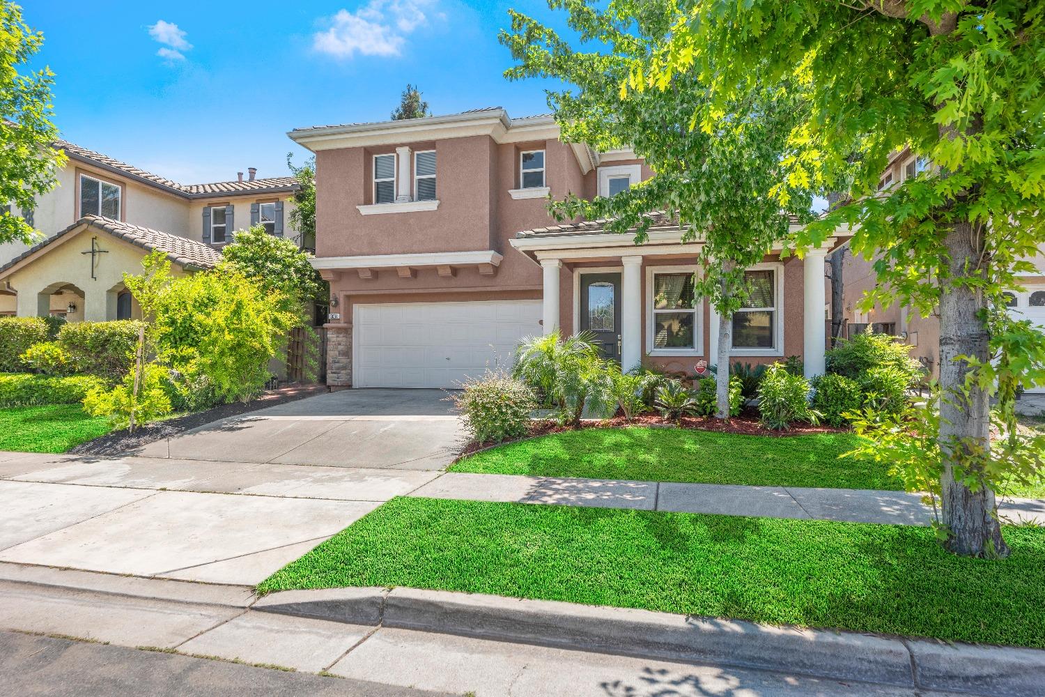 Detail Gallery Image 3 of 54 For 3034 Trap Rock Way, Sacramento,  CA 95835 - 3 Beds | 2/1 Baths