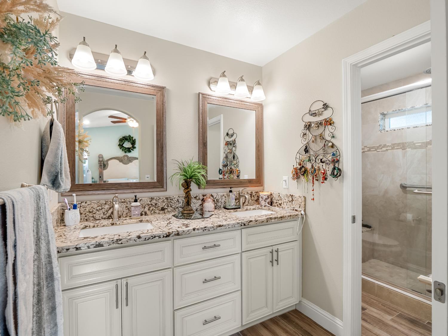 Detail Gallery Image 28 of 78 For 17324 Bonita Rd, Madera,  CA 93636 - 5 Beds | 4 Baths