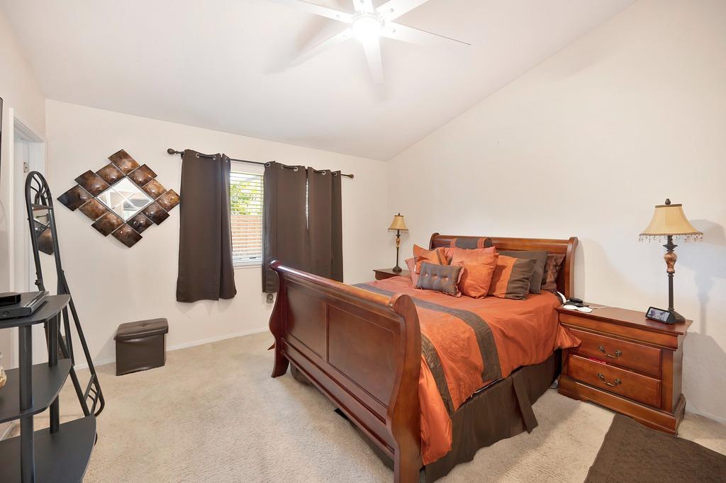 Detail Gallery Image 15 of 21 For 9020 Amador Valley Ct, Sacramento,  CA 95829 - 3 Beds | 2 Baths