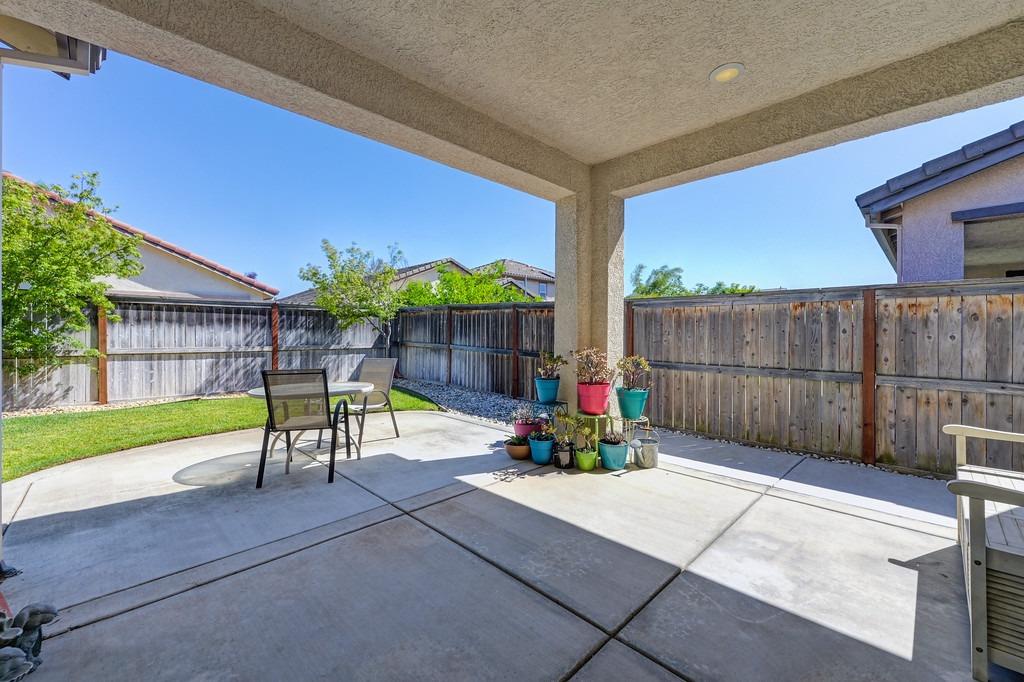 Detail Gallery Image 24 of 30 For 4869 Tusk Way, Elk Grove,  CA 95757 - 3 Beds | 2 Baths