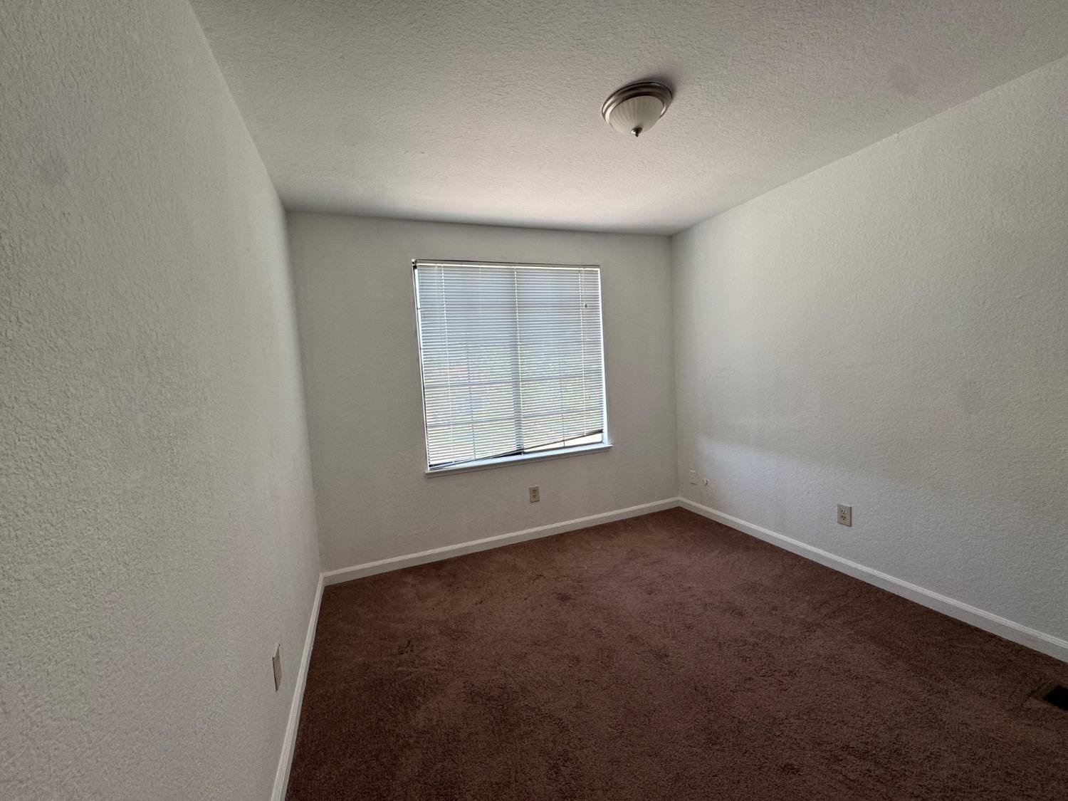 Detail Gallery Image 17 of 21 For 2036 Sheldon Dr, Modesto,  CA 95350 - 4 Beds | 2/1 Baths