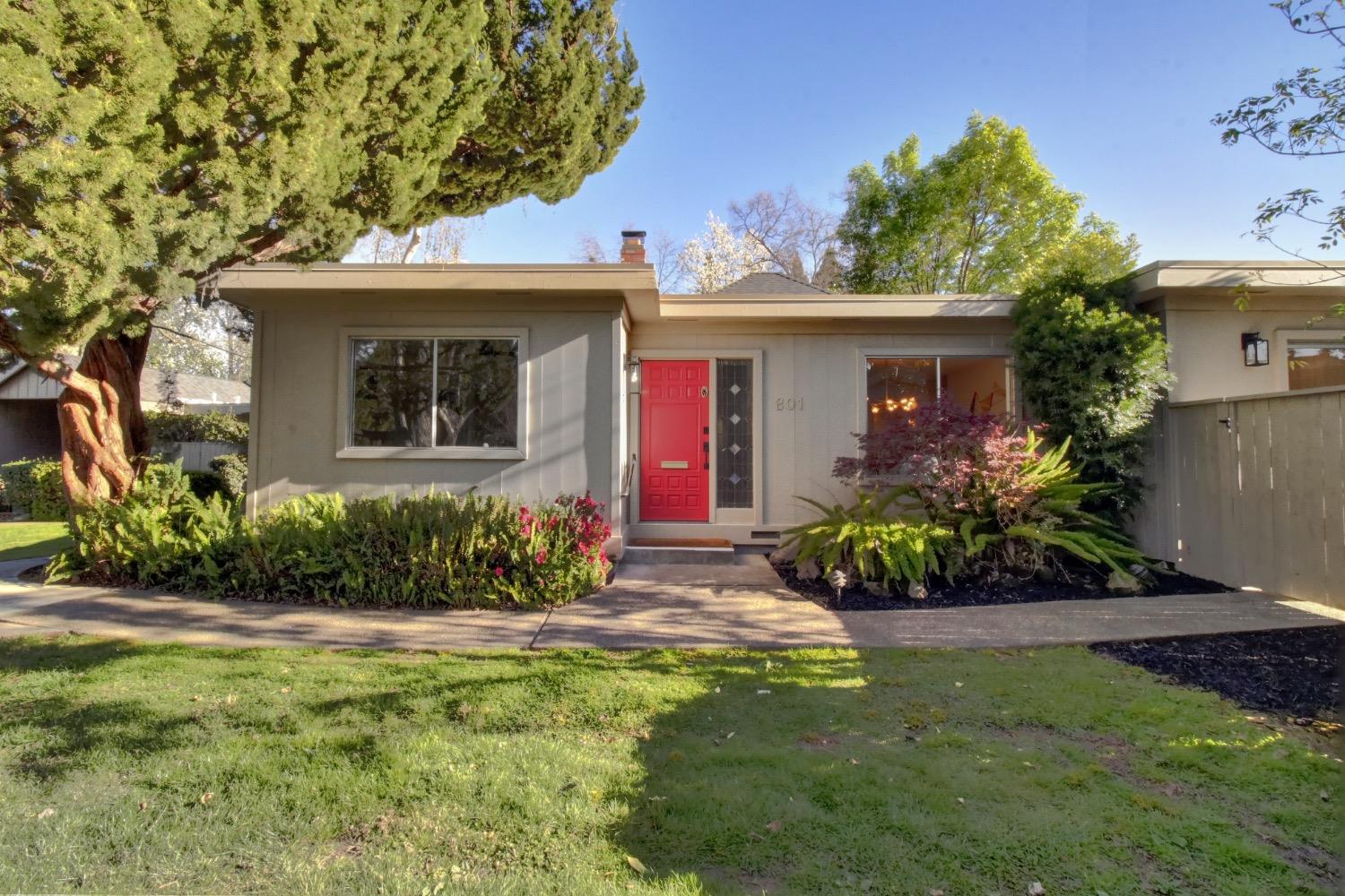 Detail Gallery Image 45 of 57 For 801 Commons Dr, Sacramento,  CA 95825 - 3 Beds | 2 Baths