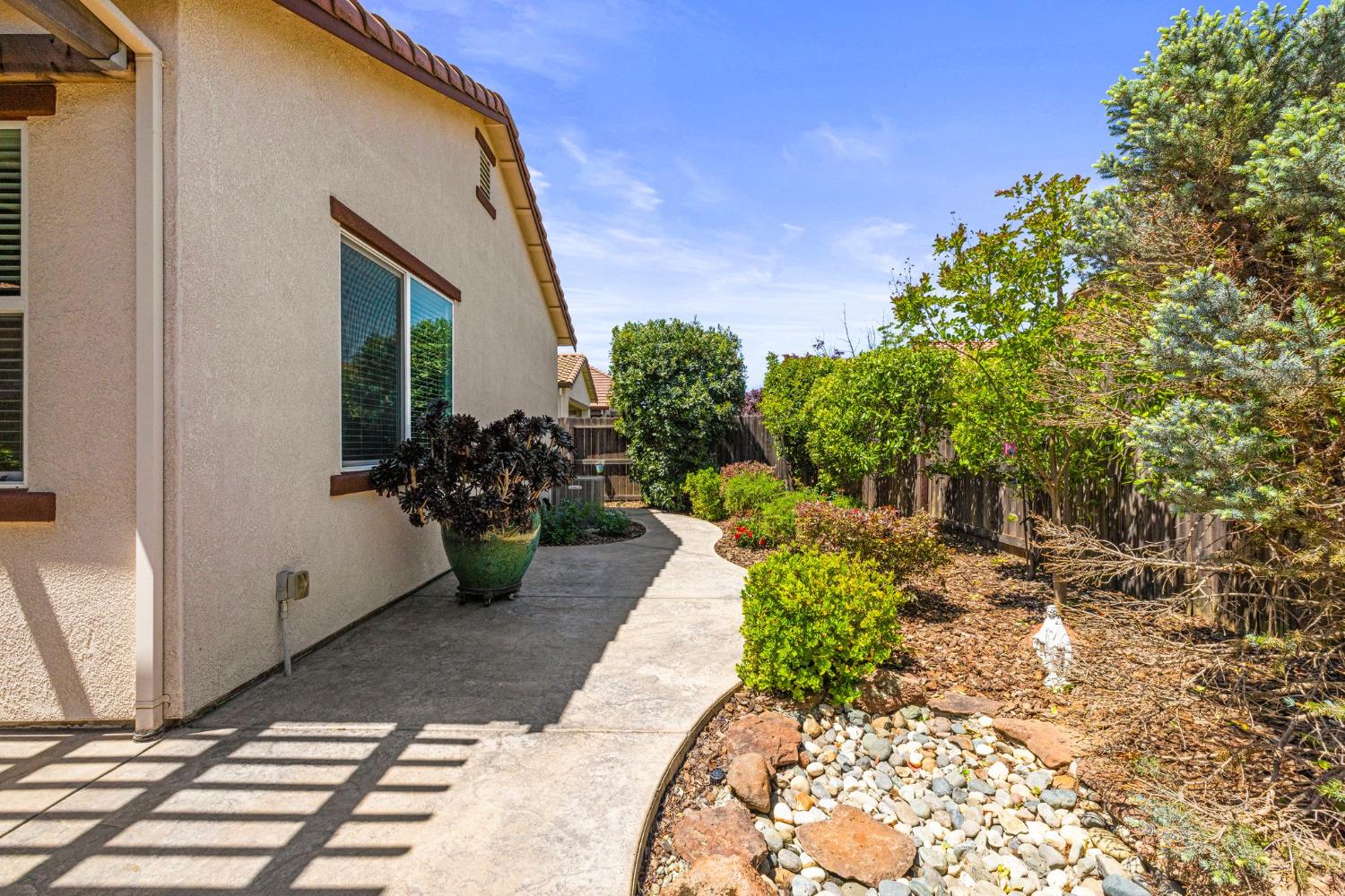 Detail Gallery Image 41 of 54 For 2081 Abby Gate Dr, Roseville,  CA 95747 - 3 Beds | 2 Baths