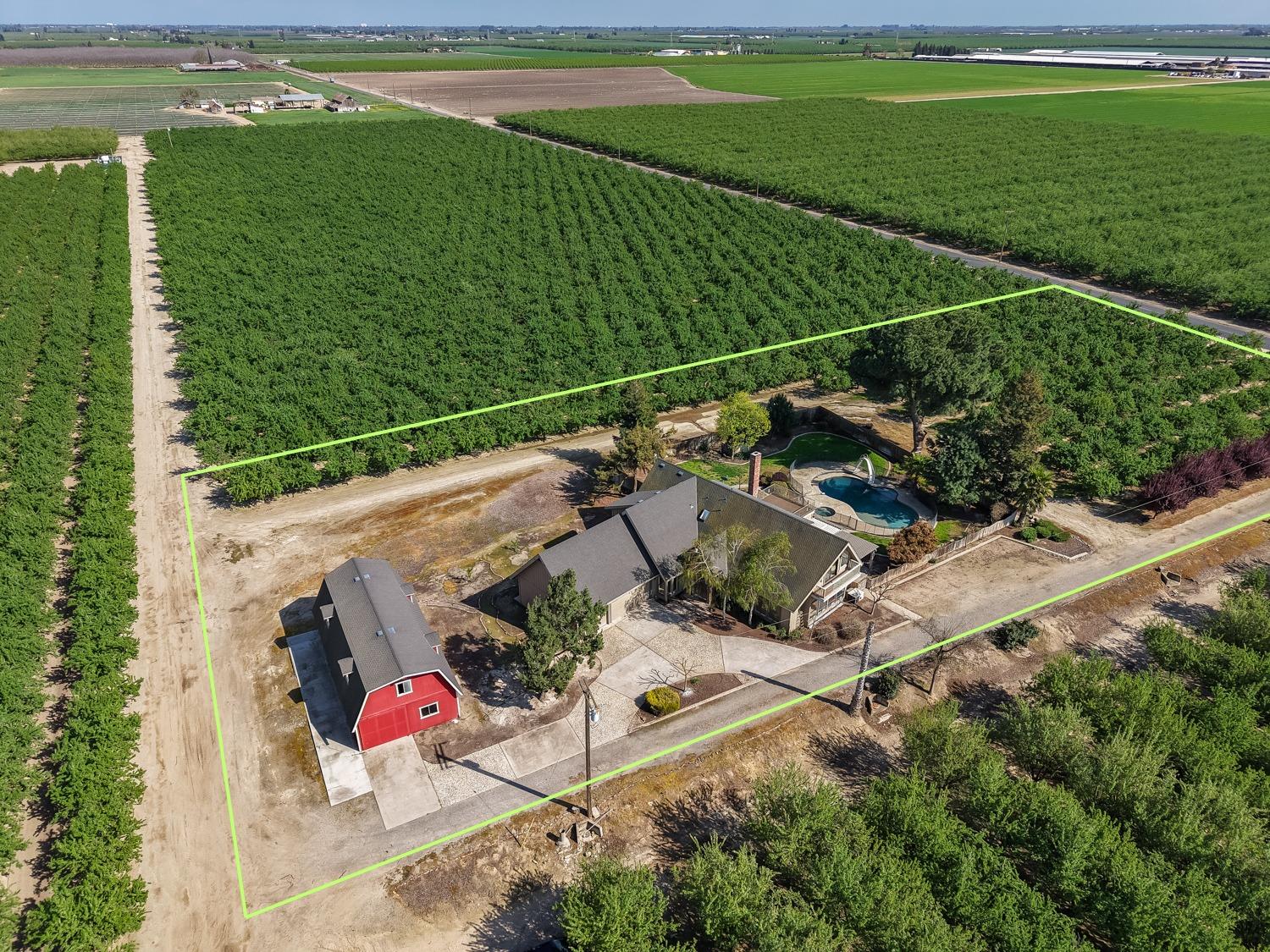 Detail Gallery Image 30 of 40 For 8711 Shoemake Ave, Modesto,  CA 95358 - 4 Beds | 4 Baths
