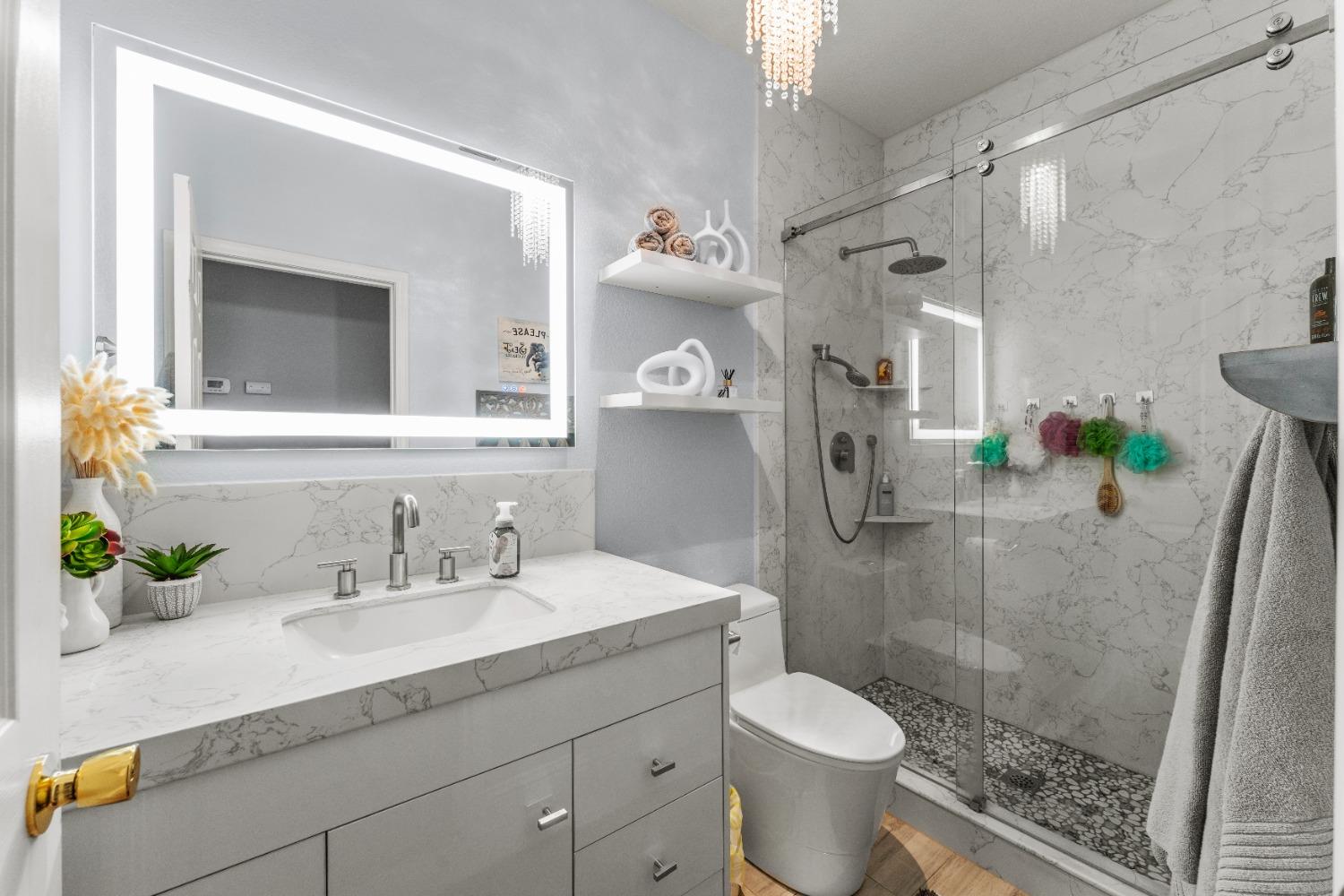 Detail Gallery Image 14 of 31 For 5844 Blue Beech Ct, Antelope,  CA 95843 - 4 Beds | 2 Baths