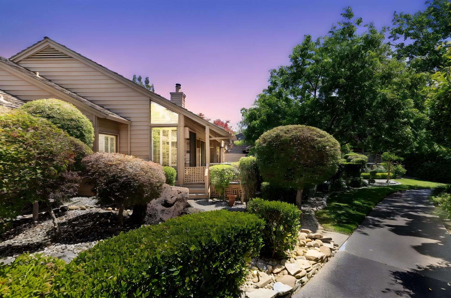 Detail Gallery Image 18 of 68 For 7634 Pineridge Ln, Fair Oaks,  CA 95628 - 3 Beds | 2 Baths