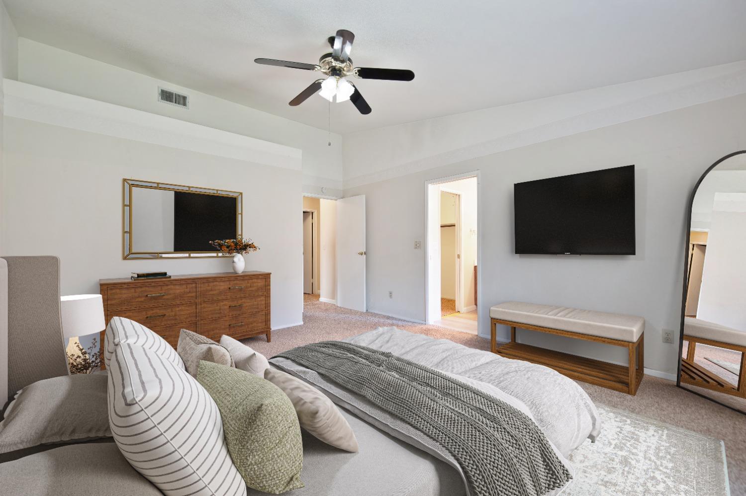 Detail Gallery Image 18 of 39 For 8211 Montreux Way, Sacramento,  CA 95828 - 3 Beds | 2 Baths