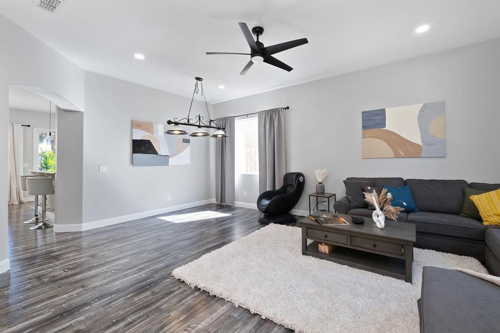 Detail Gallery Image 22 of 32 For 1129 Twinberry St, Plumas Lake,  CA 95961 - 3 Beds | 2 Baths