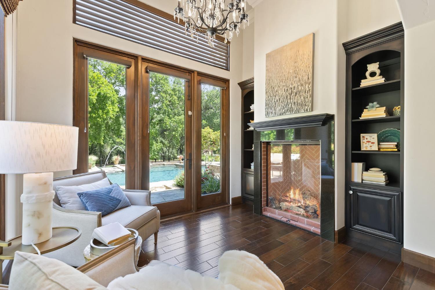 Detail Gallery Image 14 of 61 For 6120 Terracina Ct, Loomis,  CA 95650 - 7 Beds | 6/2 Baths