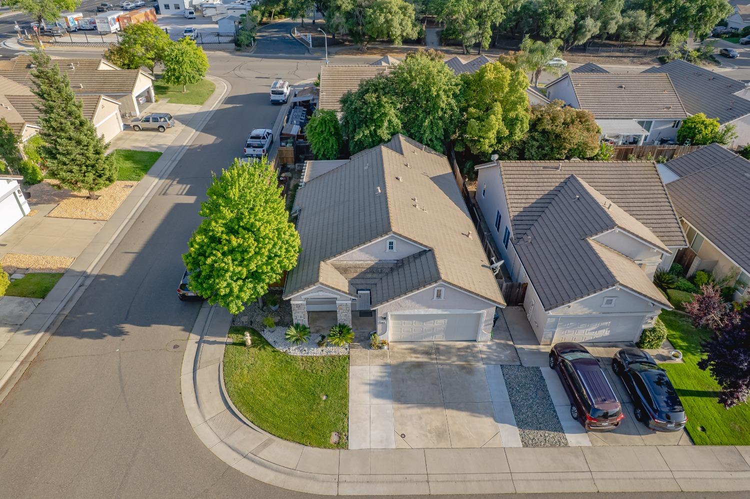 Detail Gallery Image 31 of 31 For 5844 Blue Beech Ct, Antelope,  CA 95843 - 4 Beds | 2 Baths