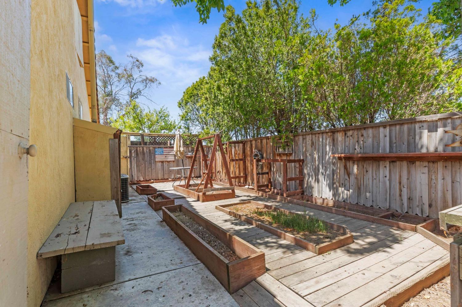 Detail Gallery Image 31 of 42 For 766 Meadowlark Ave, Los Banos,  CA 93635 - 3 Beds | 2 Baths