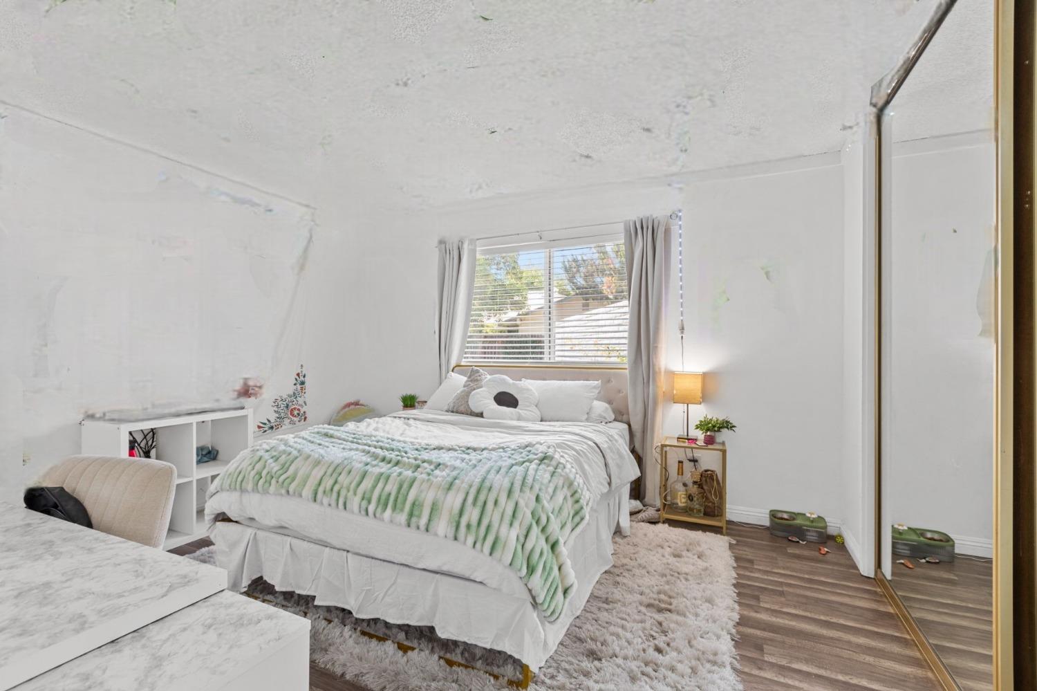 Photo #11: 225056084 Listing: Photo #11
