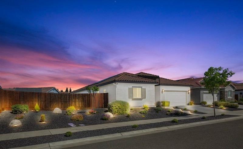 Detail Gallery Image 3 of 61 For 7517 Sobon Ln, Rancho Murieta,  CA 95683 - 4 Beds | 2/1 Baths