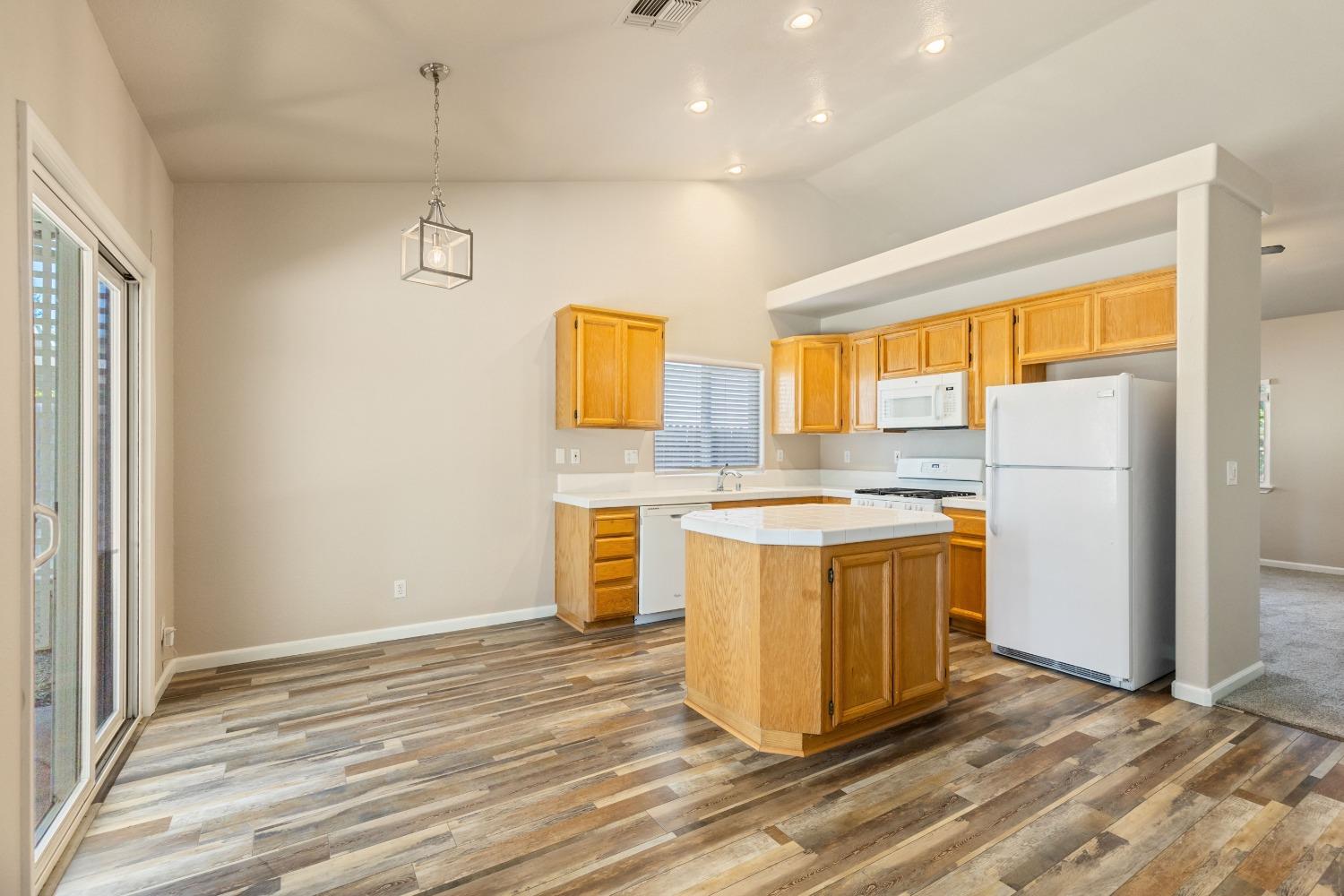 Foxglove Way, Lincoln, California image 6