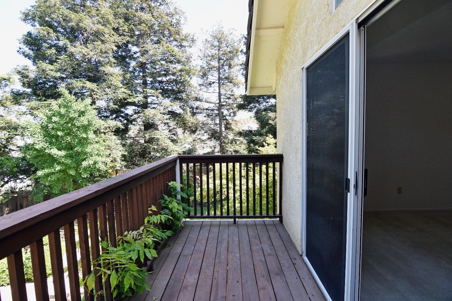 Detail Gallery Image 21 of 46 For 1070 Button Ct, Turlock,  CA 95382 - 5 Beds | 3 Baths