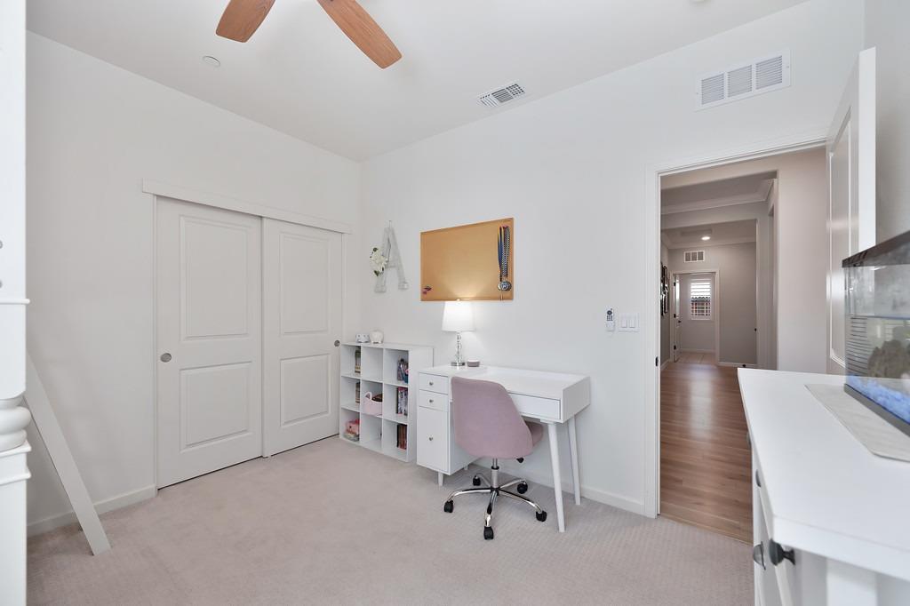 Detail Gallery Image 39 of 61 For 7517 Sobon Ln, Rancho Murieta,  CA 95683 - 4 Beds | 2/1 Baths
