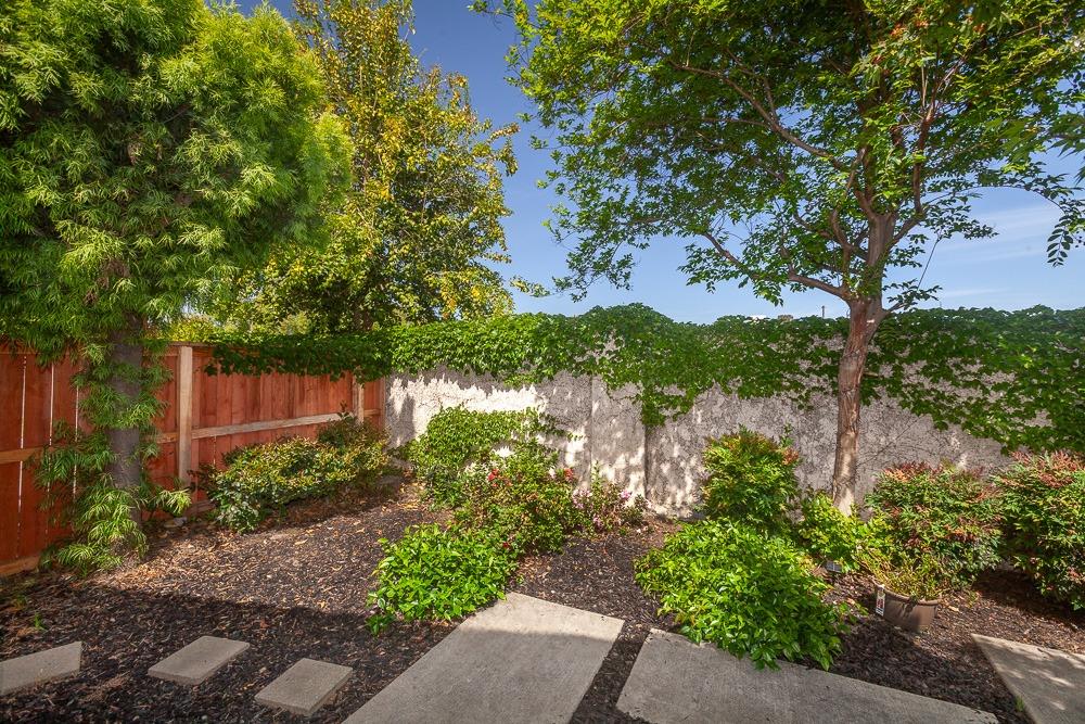 Detail Gallery Image 41 of 44 For 3070 Carousel Cir, Stockton,  CA 95219 - 3 Beds | 2 Baths