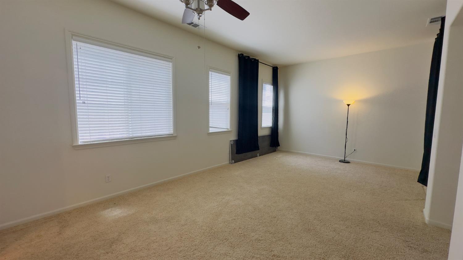 Detail Gallery Image 3 of 23 For 3024 Dovehouse Ct, Modesto,  CA 95355 - 4 Beds | 2 Baths