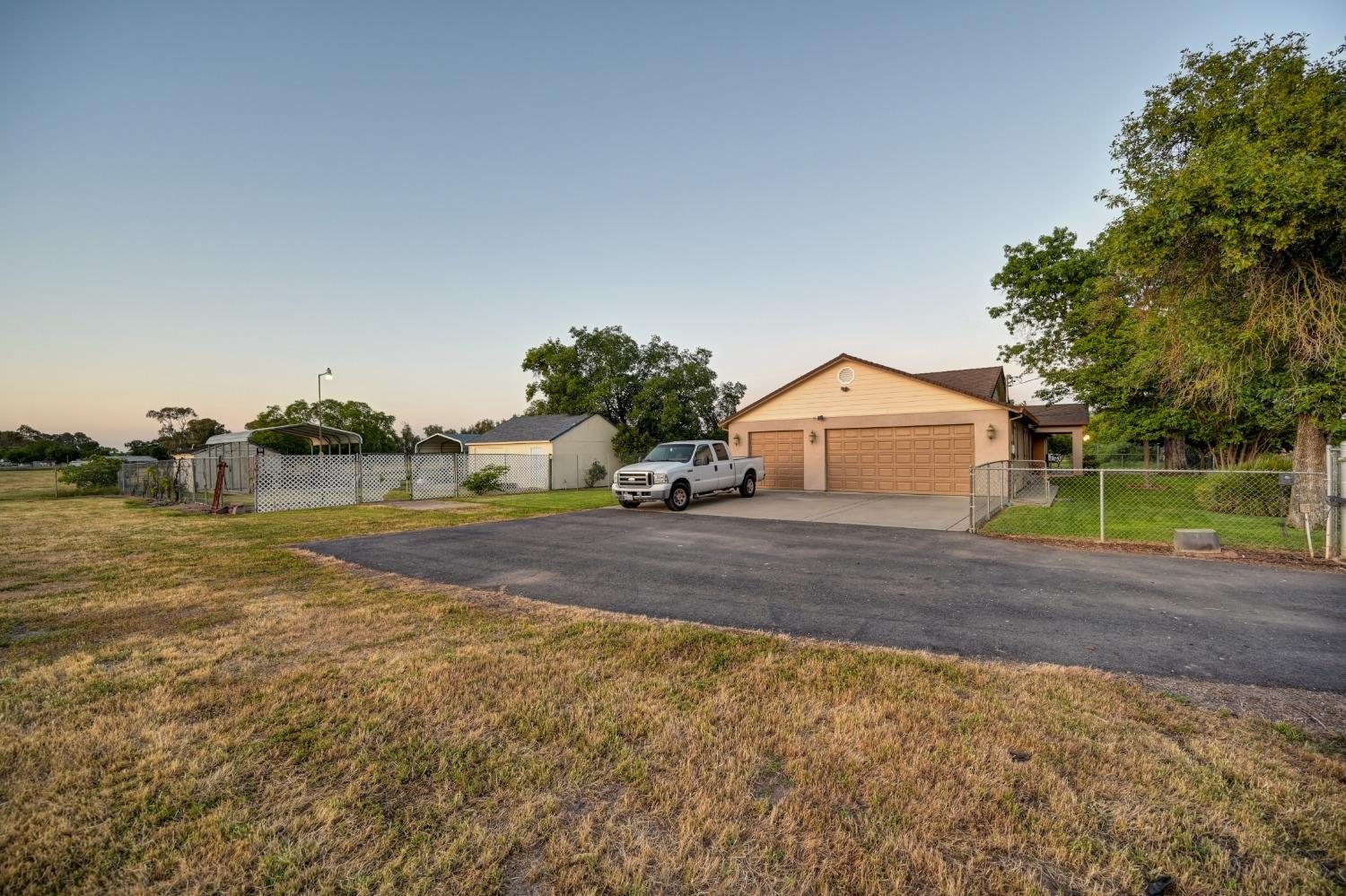 Detail Gallery Image 26 of 39 For 1429 Ascot Ave, Rio Linda,  CA 95673 - 3 Beds | 2 Baths