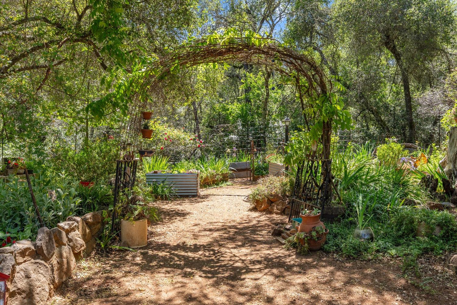 Detail Gallery Image 55 of 67 For 4651 Pilot Creek Ln, Pilot Hill,  CA 95664 - 3 Beds | 2 Baths