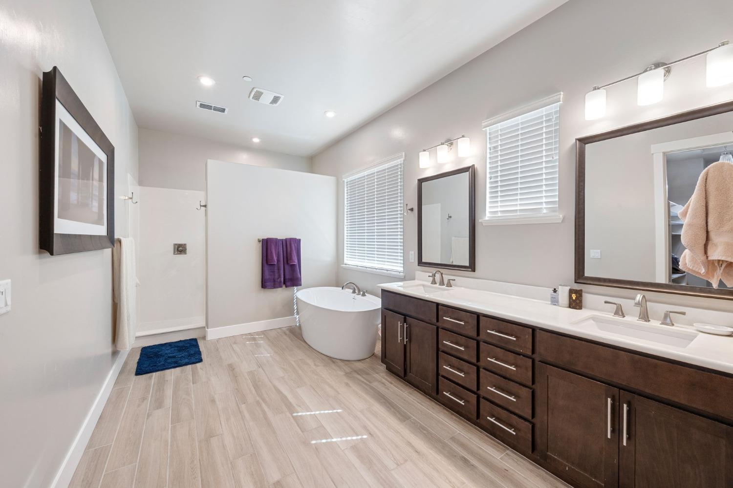 Detail Gallery Image 24 of 32 For 5856 High Hill Way, Fair Oaks,  CA 95628 - 4 Beds | 3 Baths