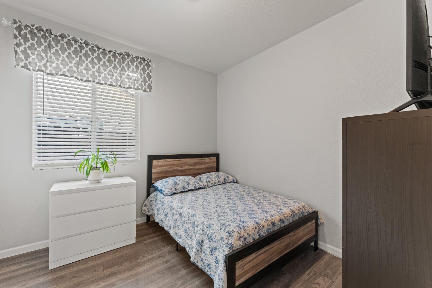 Detail Gallery Image 21 of 31 For 5844 Blue Beech Ct, Antelope,  CA 95843 - 4 Beds | 2 Baths