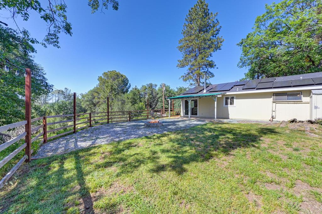 Detail Gallery Image 44 of 70 For 4292 Canyon Valley Rd, Diamond Springs,  CA 95619 - 3 Beds | 1 Baths