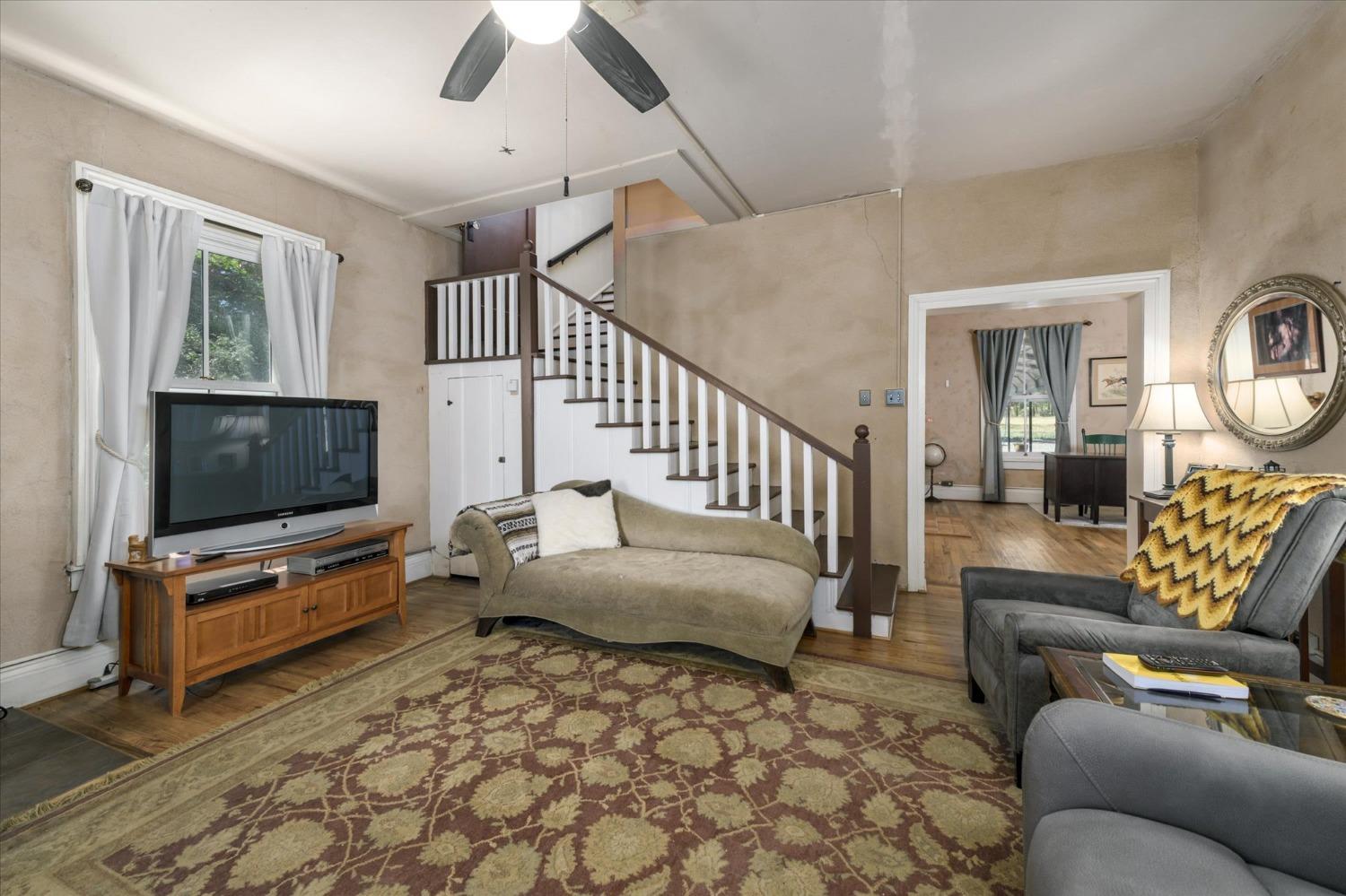 Detail Gallery Image 9 of 52 For 25107 Main St, Capay,  CA 95607 - 3 Beds | 1/1 Baths
