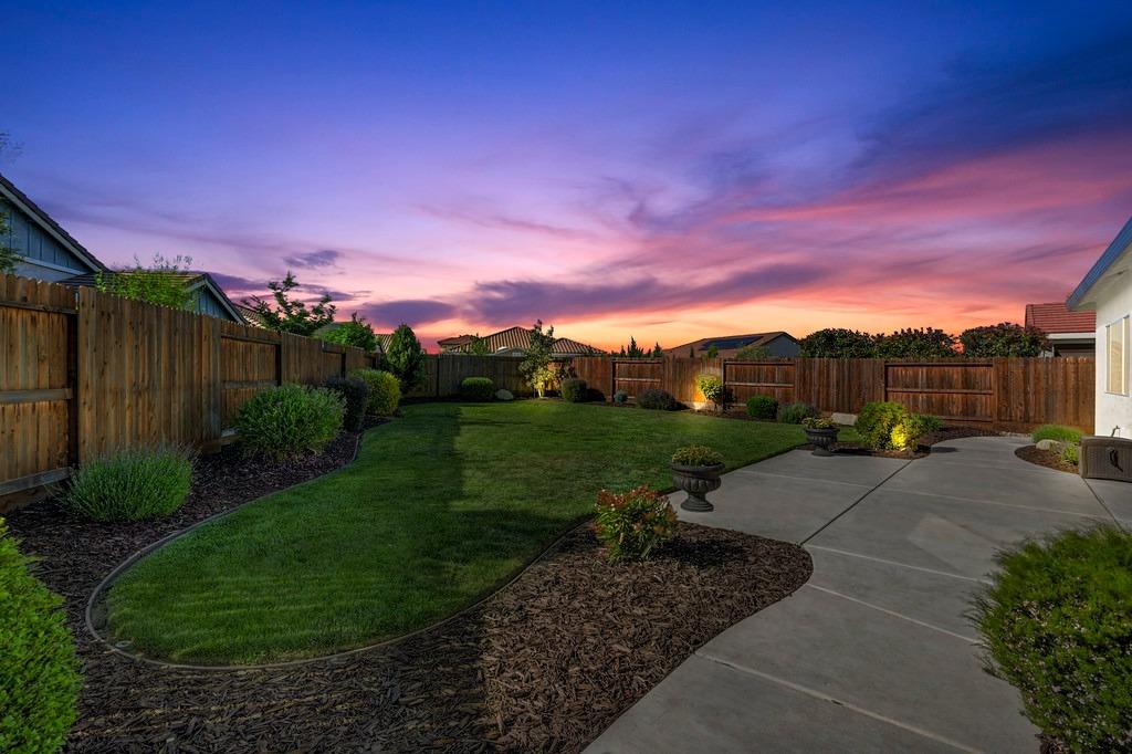 Detail Gallery Image 49 of 61 For 7517 Sobon Ln, Rancho Murieta,  CA 95683 - 4 Beds | 2/1 Baths