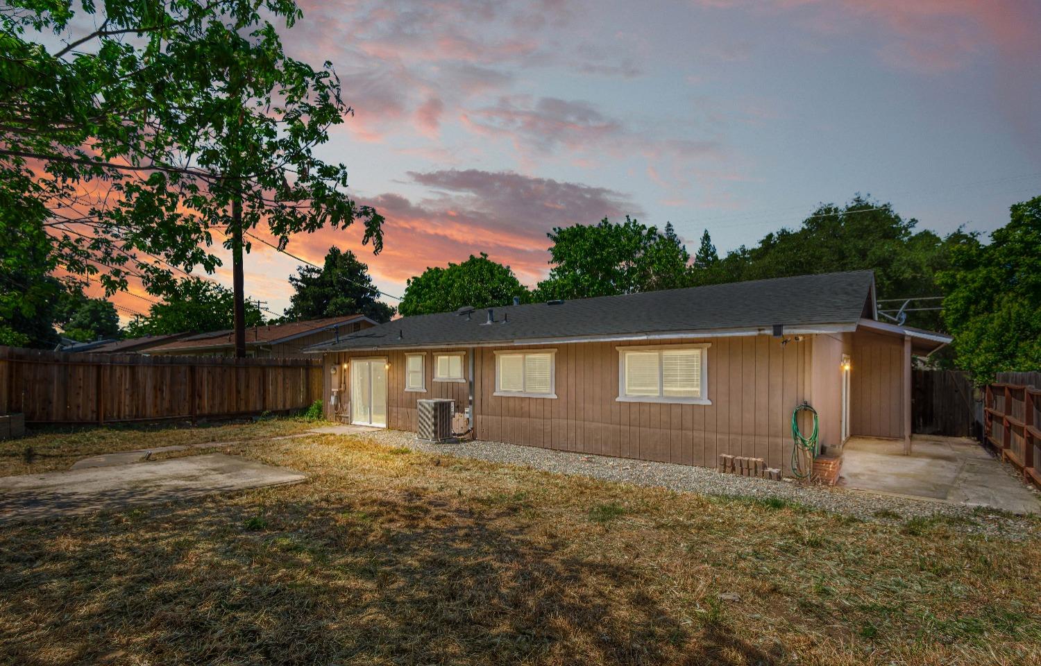 Detail Gallery Image 28 of 32 For 7042 Van Maren Ln, Citrus Heights,  CA 95621 - 3 Beds | 1/1 Baths