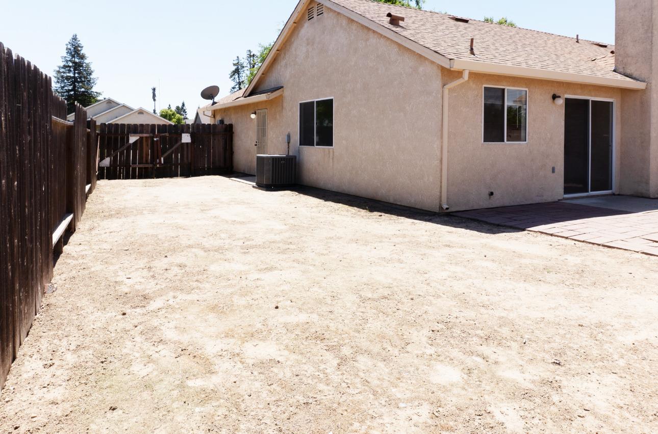 Detail Gallery Image 16 of 17 For 12461 Quicksilver St, Waterford,  CA 95386 - 4 Beds | 2 Baths