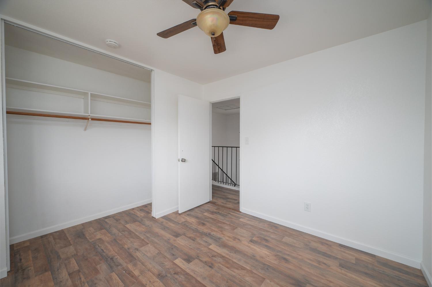 Detail Gallery Image 35 of 50 For 2104 Golden Leaf Ct, Modesto,  CA 95355 - 4 Beds | 2/1 Baths