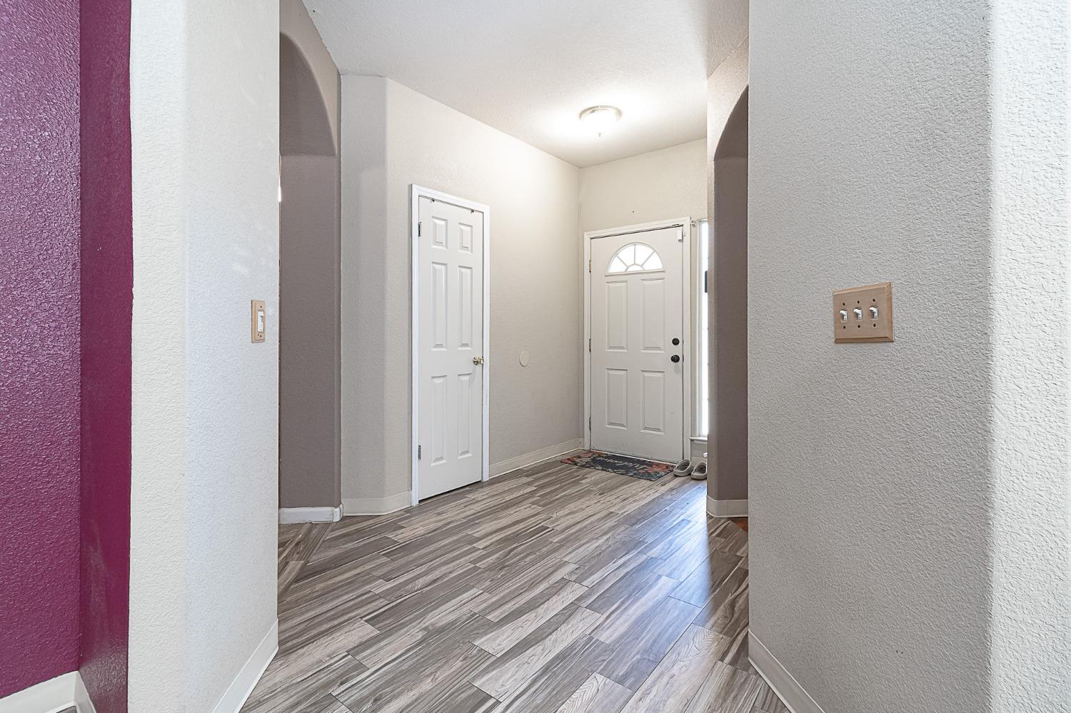 Detail Gallery Image 6 of 31 For 1017 East Ave, Gustine,  CA 95322 - 3 Beds | 2 Baths