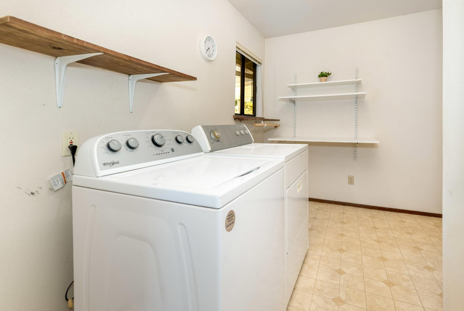 Detail Gallery Image 37 of 54 For 20029 Echo Blue Dr, Penn Valley,  CA 95946 - 3 Beds | 2 Baths