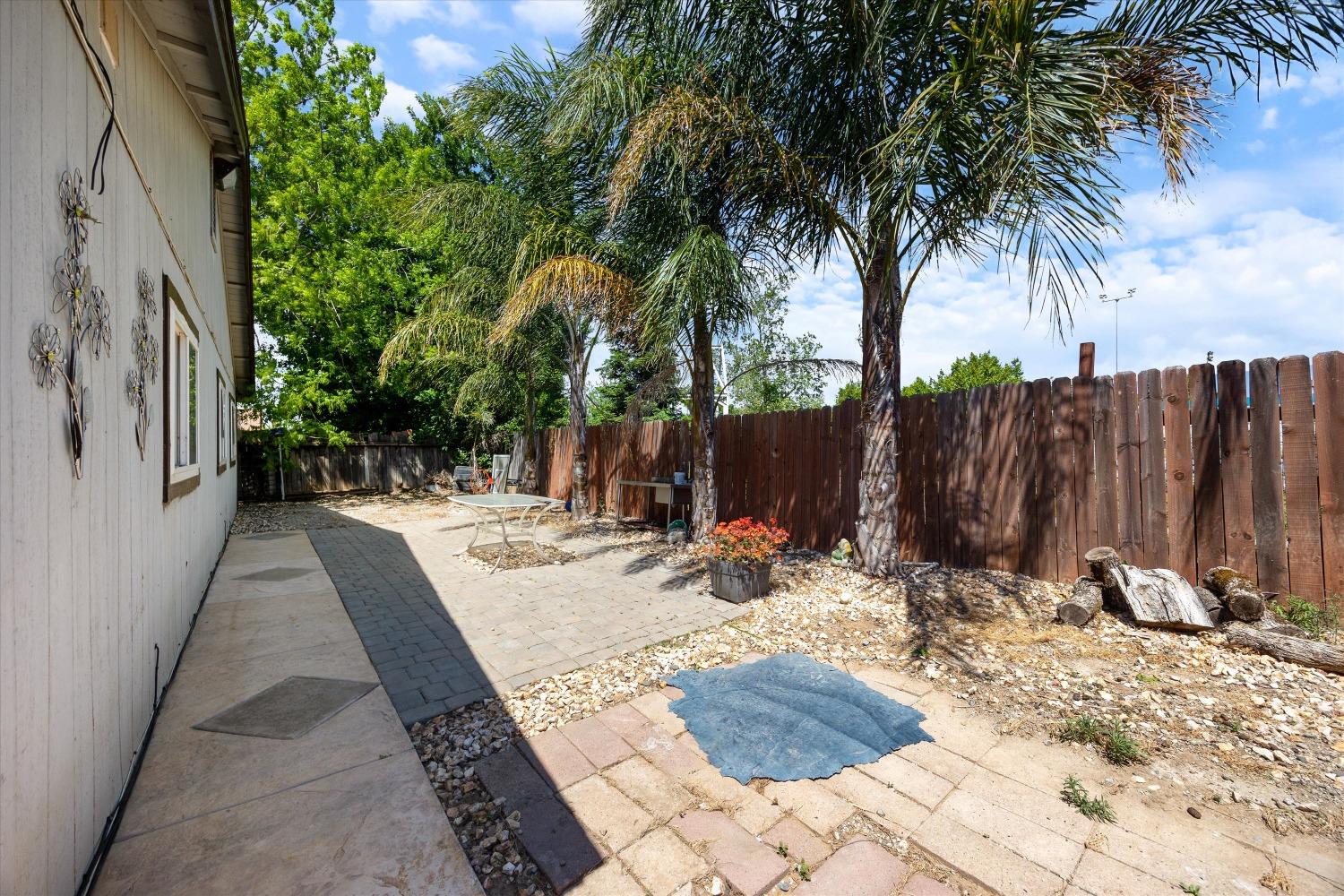 Detail Gallery Image 20 of 32 For 7637 Maralee Way, Sacramento,  CA 95824 - 4 Beds | 2 Baths